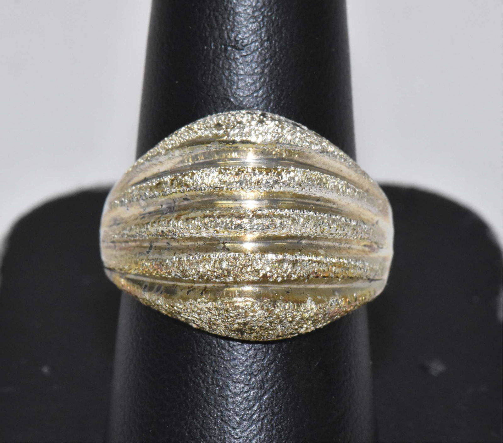 STERLING SILVER 925 DOME RING. Size 9.5. Mark: ND. (1 of 7)