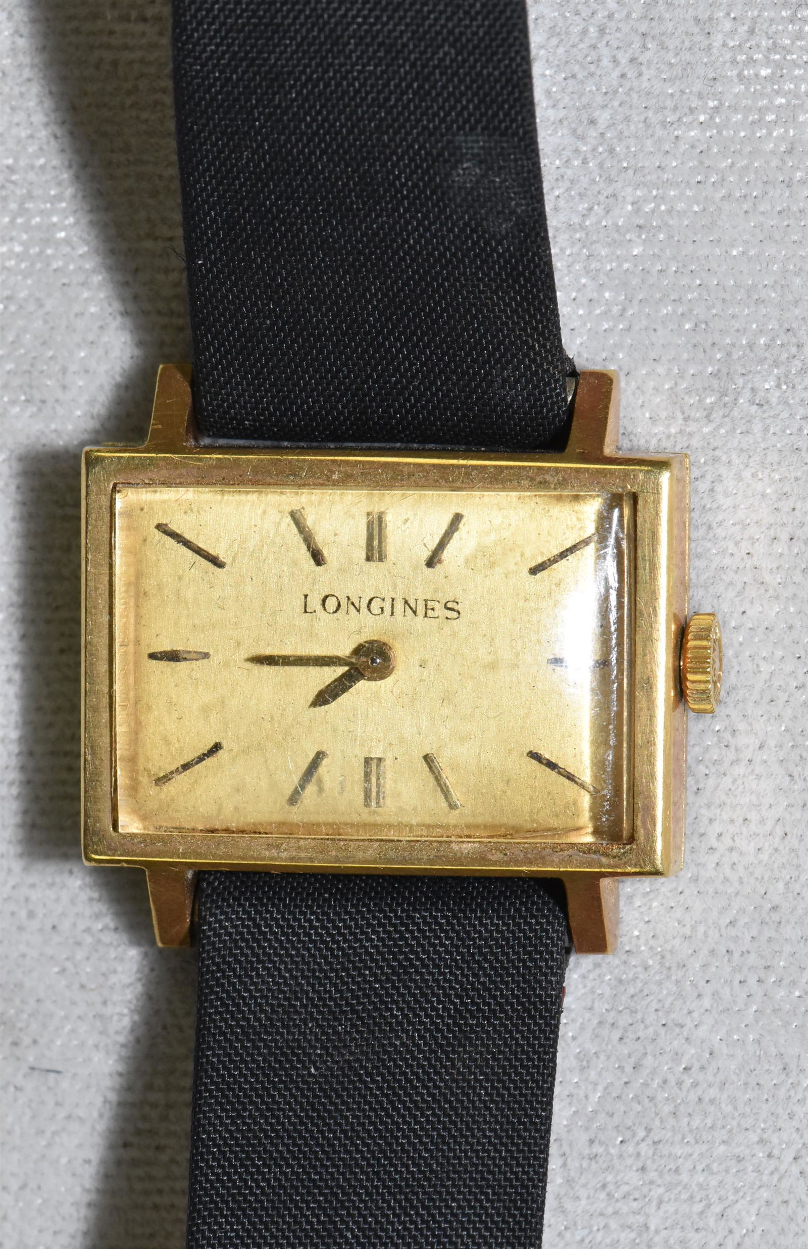 LADIES 18K YELLOW GOLD LONGINES WRISTWATCH (1 of 6)