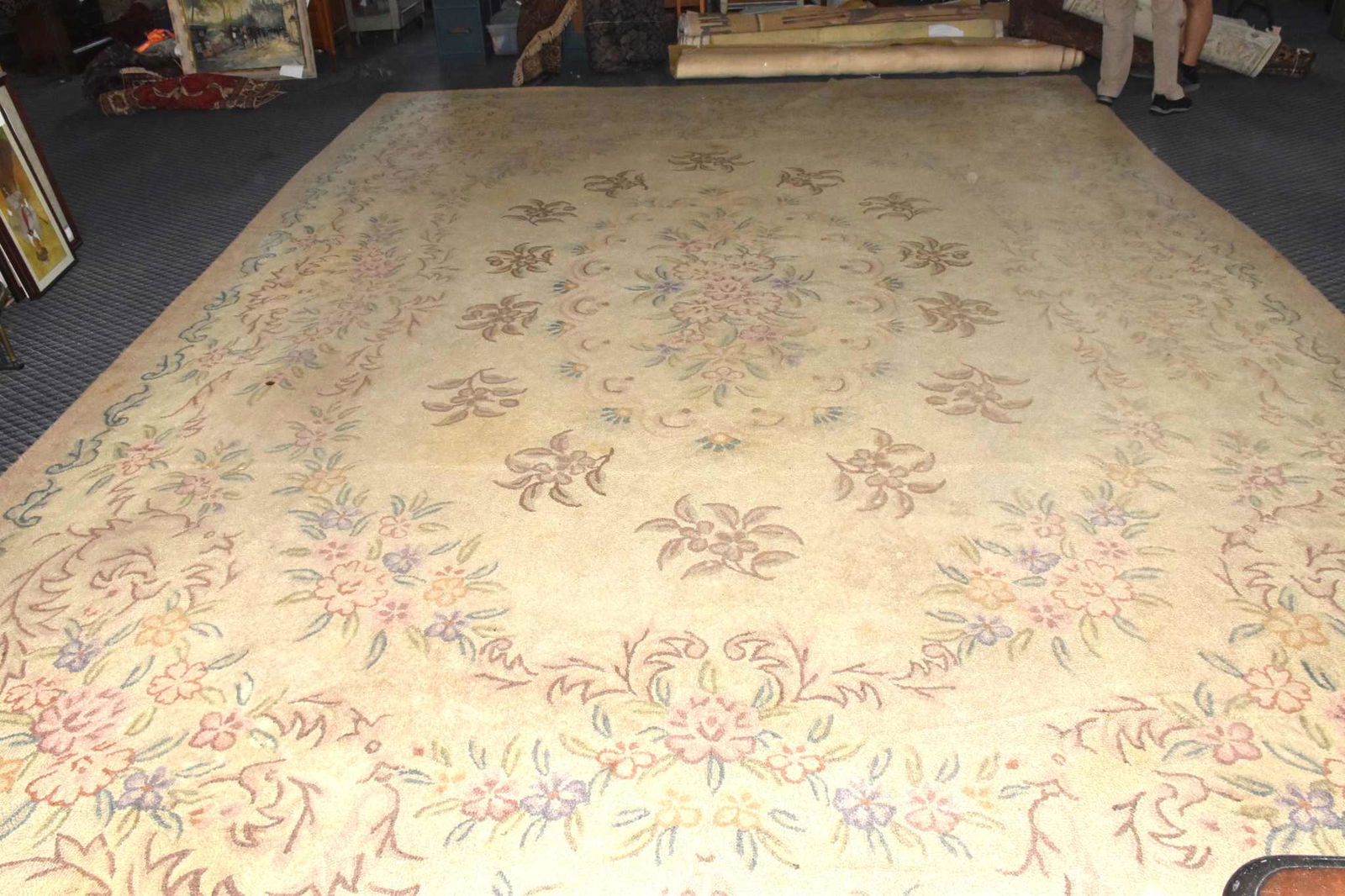 OLD HOOKED RUG (1 of 6)