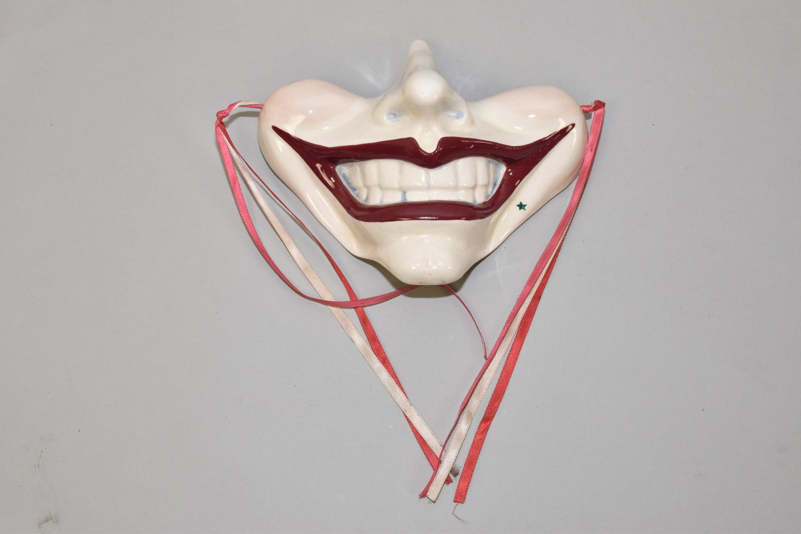 CERAMIC HALF MASK - Covering the nose and mouth. (1 of 4)