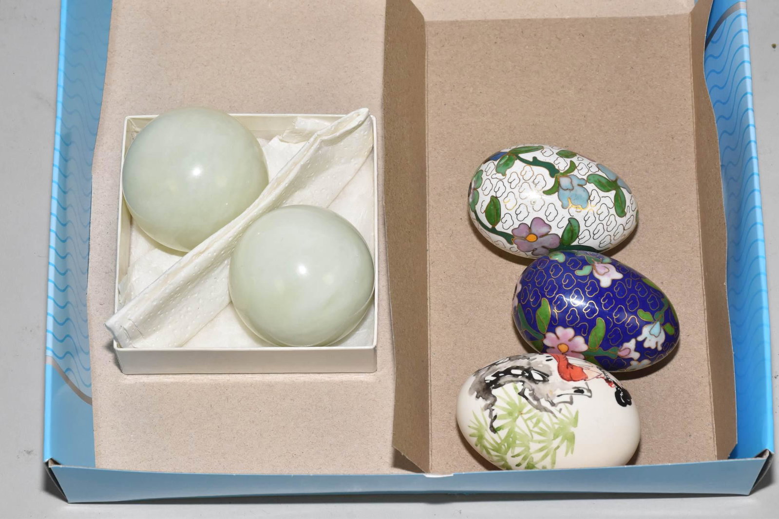 CLOISSONE EGGS & HAND PAINTED HENS EGG: CLOISSONE EGGS & HAND PAINTED HENS EGG - Together with a pair of pale green 2.25" spheres.