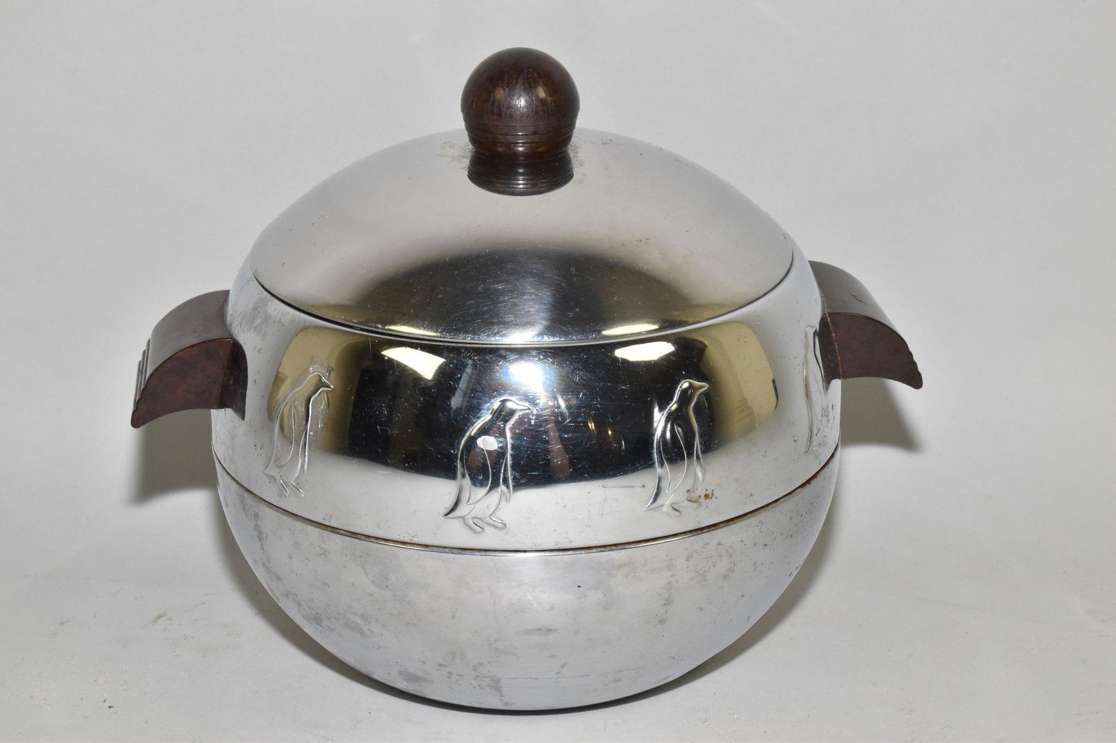 WEST BEND "PENGUIN - HOT & COLD" SERVER (1 of 3)