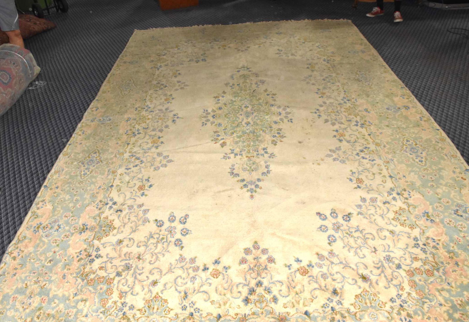 KERMAN RUG. 1960 -70. (1 of 6)