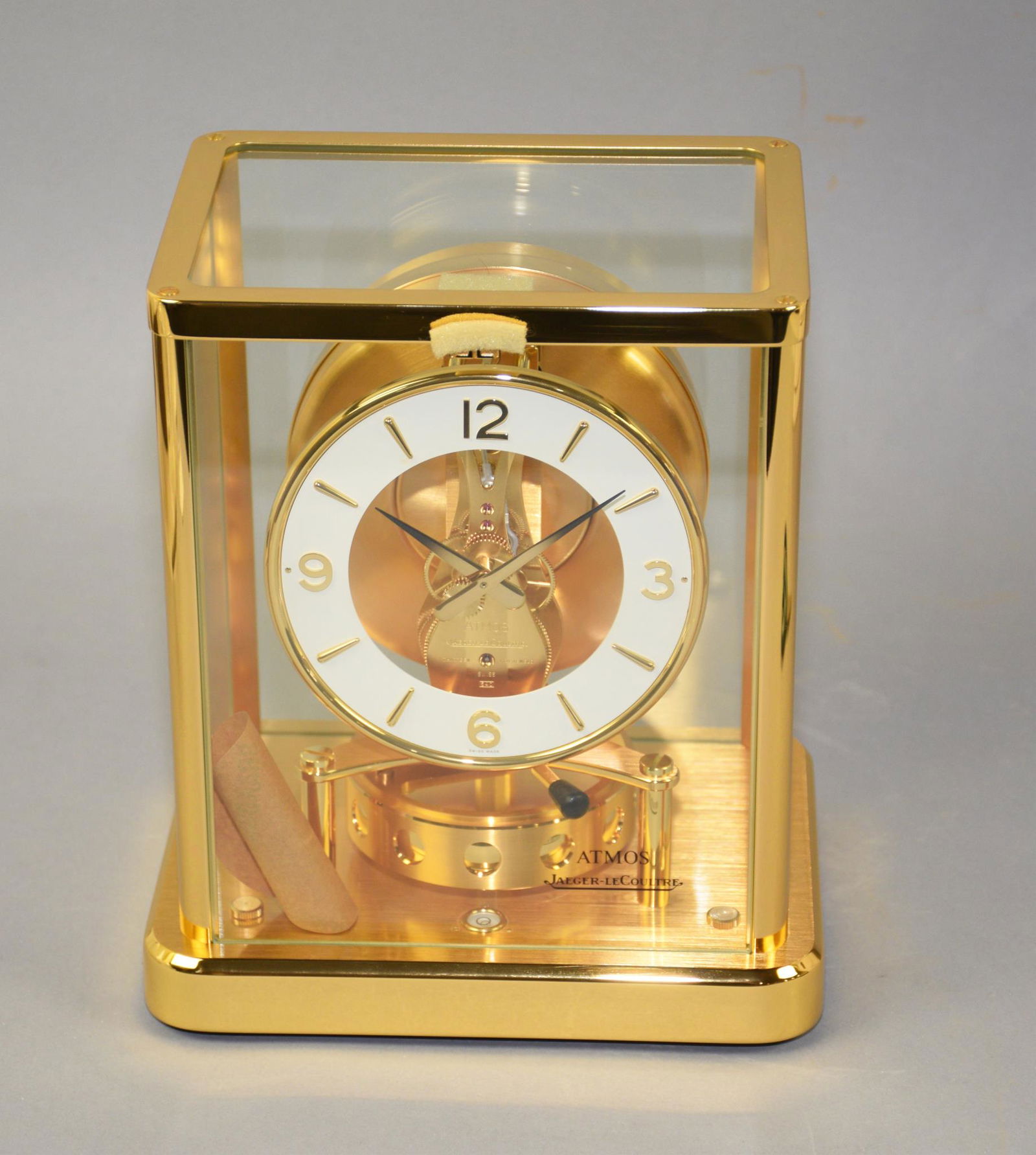 NEW JAEGER - LE COULTRE ATMOS MOONPHASES SWISS (1 of 11)