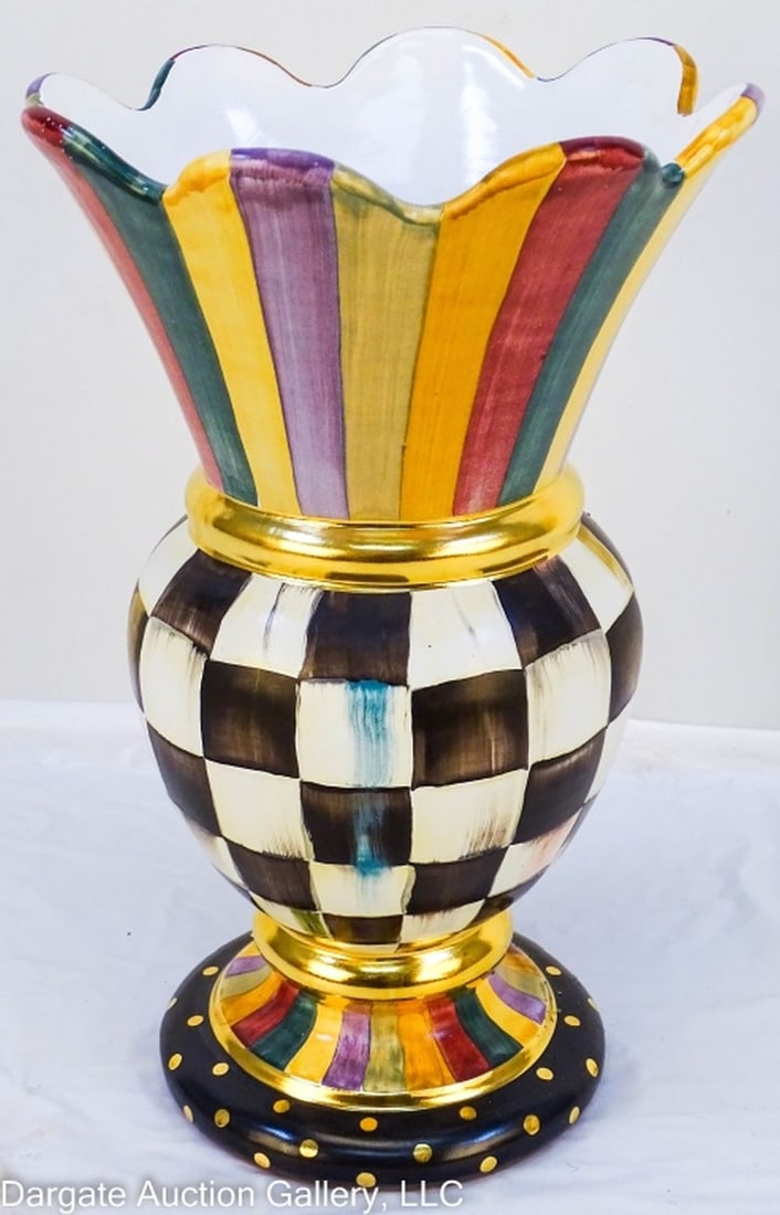 MACKENZIE CHILDS COURTLY CHECK GREAT VASE 339/425: Mackenzie-Childs Courtly Check Great Vase 339/425 25 Year Commemorative Limited Edition - Special limited edition of the Great Vase in the Courtly Check pattern. There were only 425 vases made. The "f