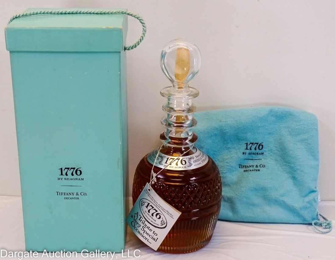 TIFFANY & Co CUT CRYSTAL DECANTER 1776 by SEAGRAMS (1 of 5)