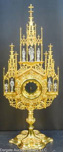 INTERNATIONAL SILVER CO GOTHIC GILT MONSTRANCE: Internaltion Silver Co Gothic Gilt Monstrance - Used to display the sacrament for adoration; Gothic filigree design with 7 silver colored figures: Jesus (top) flanked by angels on either side, Peter (