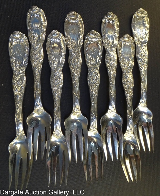 8pc TIFFANY CHRYSANTHEMUM STERLING OLD FISH FORK (1 of 4)