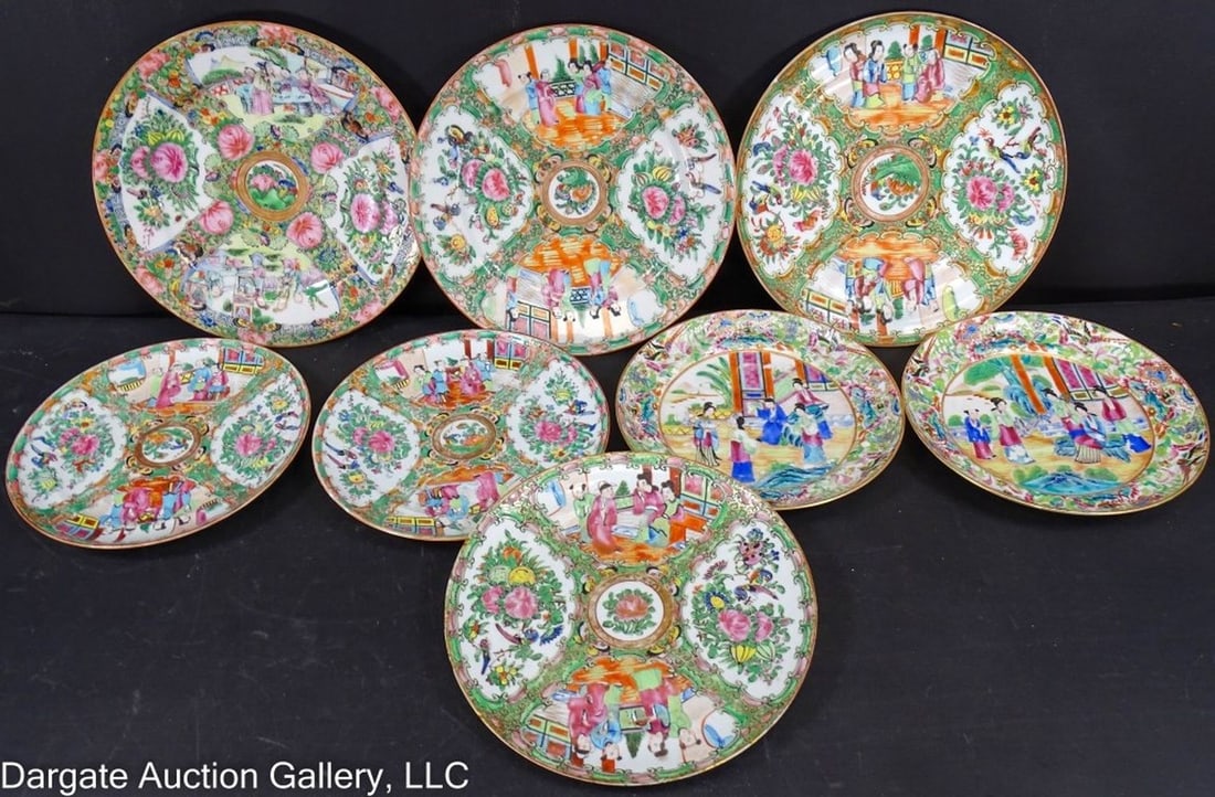 8 ASST CHINESE PORCELAIN ROSE MEDALLION PLATES (1 of 8)