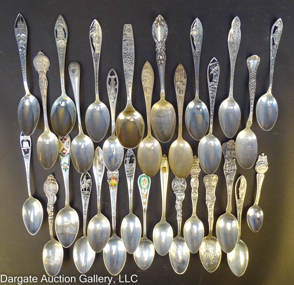 30 ASSORTED STERLING SOUVENIR SPOONS (1 of 3)