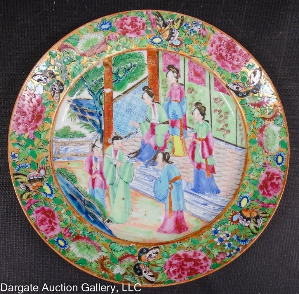 19th C CHINESE ROSE MANDARIN PORCELAIN PLATE (1 of 3)