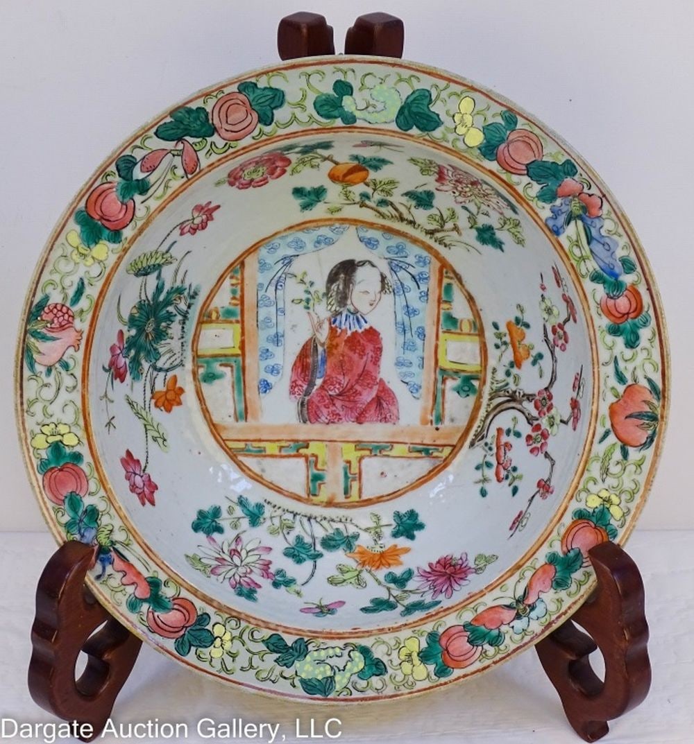 19th C CHINESE FAMILLE ROSE WASH BOWL (1 of 3)