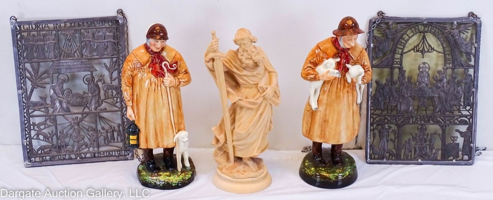 5 ASSORTED DECORATIVE PIECES (1 of 11)