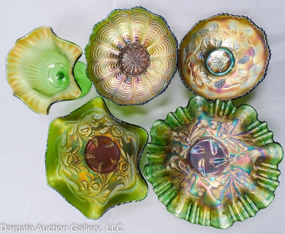 5pcs GREEN CARNIVAL GLASS INCL FENTON & NORTHWOOD (1 of 1)