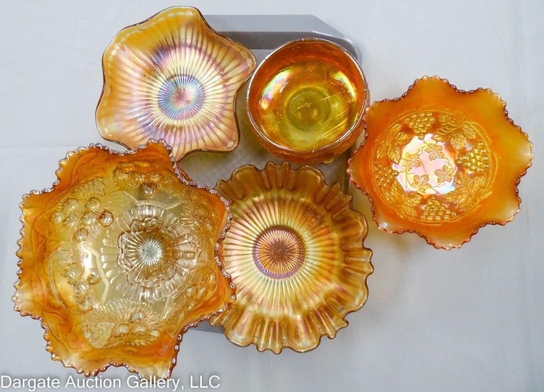 5pcs MARIGOLD CARNIVAL GLASS INCL FENTON (1 of 2)