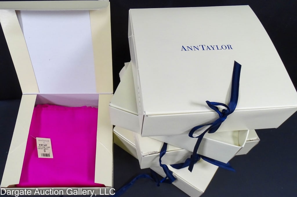 5 ANN TAYLOR LAMBSWOOL SCARVES (1 of 2)