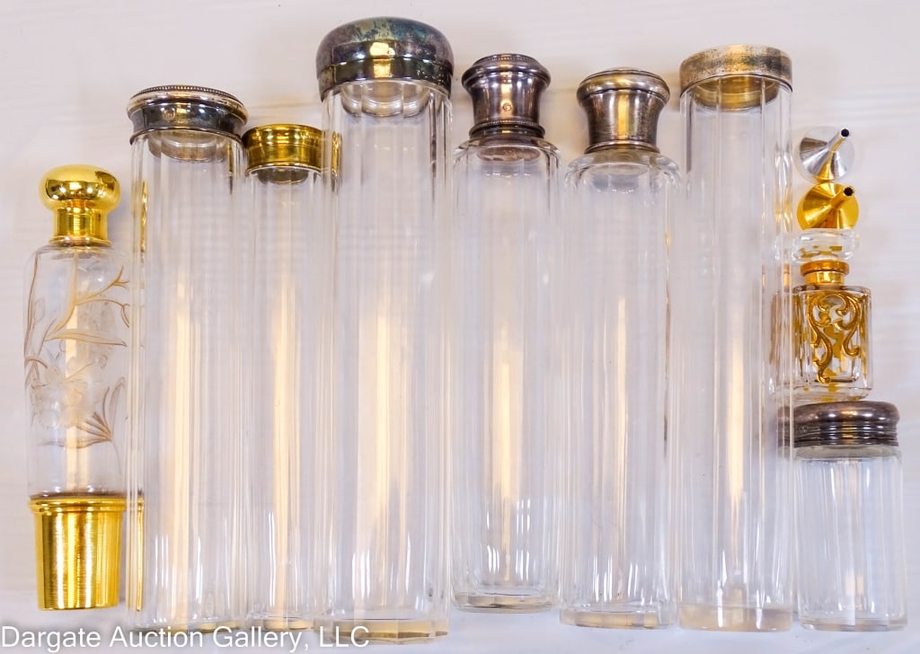9pc SILVER AND GLASS TRAVEL BOTTLES (1 of 7)