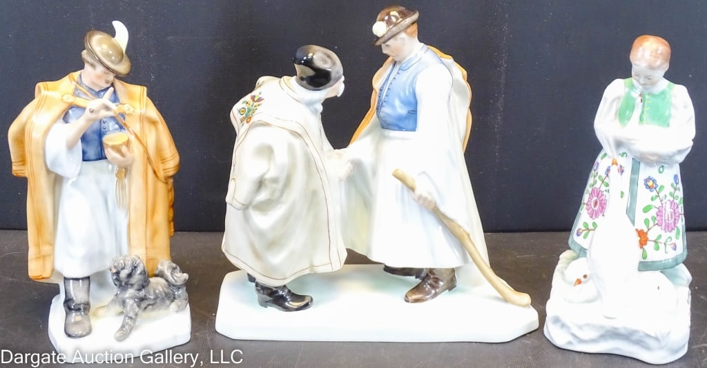 3 HEREND HUNGRY PORCELAIN FIGURINES (1 of 7)
