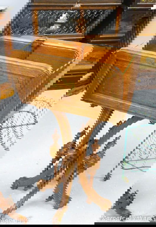 VICTORIAN WALNUT BOOK AND MAGAZINE HOLDER (1 of 5)