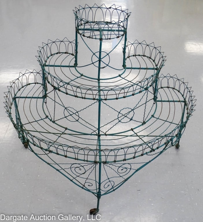 VICTORIAN 3-TIER WIRE PLANT STAND (1 of 5)