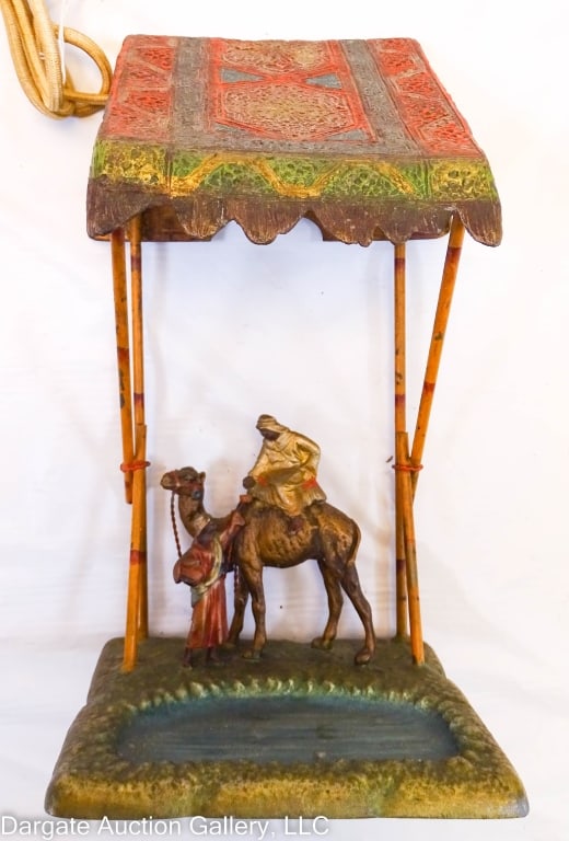 AUSTRIAN COLD PAINTED BERGMAN STYLE LAMP (1 of 5)