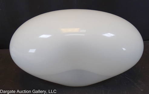MCM GINO VISTOSI MURANO MILK GLASS TABLE LAMP: Mid-Century Modern Two-tone milk glass Model # L287 / Measures: 8"H x 15"W x 7"D