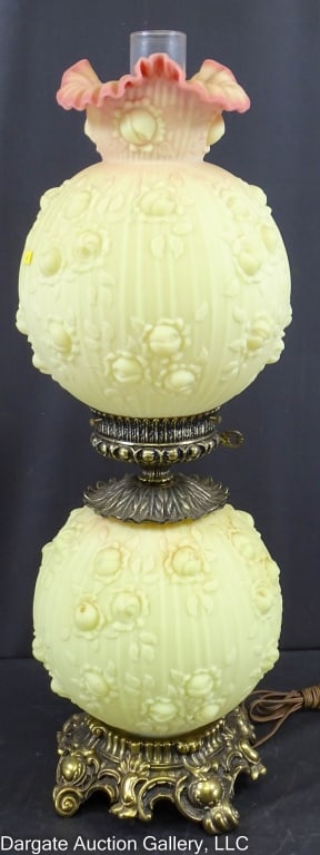 FENTON CABBAGE ROSE BURMESE GONE WITH THE WIND LAM (1 of 9)