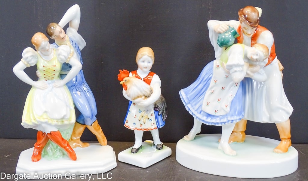 3 HEREND HUNGARY PORCELAIN FIGURINES (1 of 9)