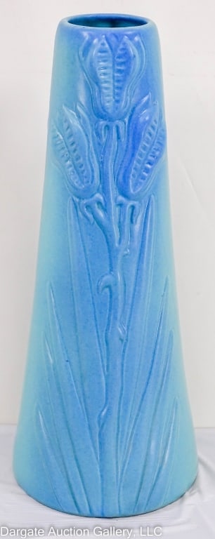 VAN BRIGGLE YUCCA TURQUOISE FLOOR VASE (1 of 8)