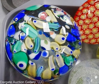 12 GLASS PAPERWEIGHTS MILLEFIORI & CONT. BUBBLE