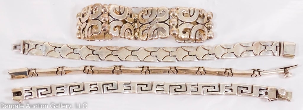 4 MEXICO STERLING SILVER BRACELETS: All bracelets are marked 925 MEXICO / Weight: 274.08g / Measurements: 7.5" - 9"L / Provenance: From the descendants of Lollie Oliver, Pittsburgh, PA/ ONLINE PAY MSG ****SEE TERMS AND CONDITIONS FOR SP