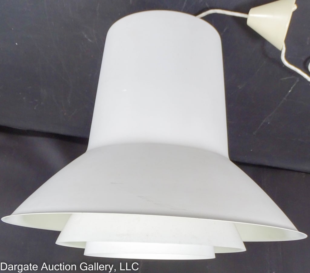 NORDISK SOLAR AUDITORIE 4 PENDANT LIGHT No 74604: Mid Century Modern / MCM / c1970's Pendant Light designed by Sven Middelboe for Nordisk Solar / Model Auditorie 4 No 74604 / Oyster White with metal base / 500w mogul base PS lamp / 6' white cord with
