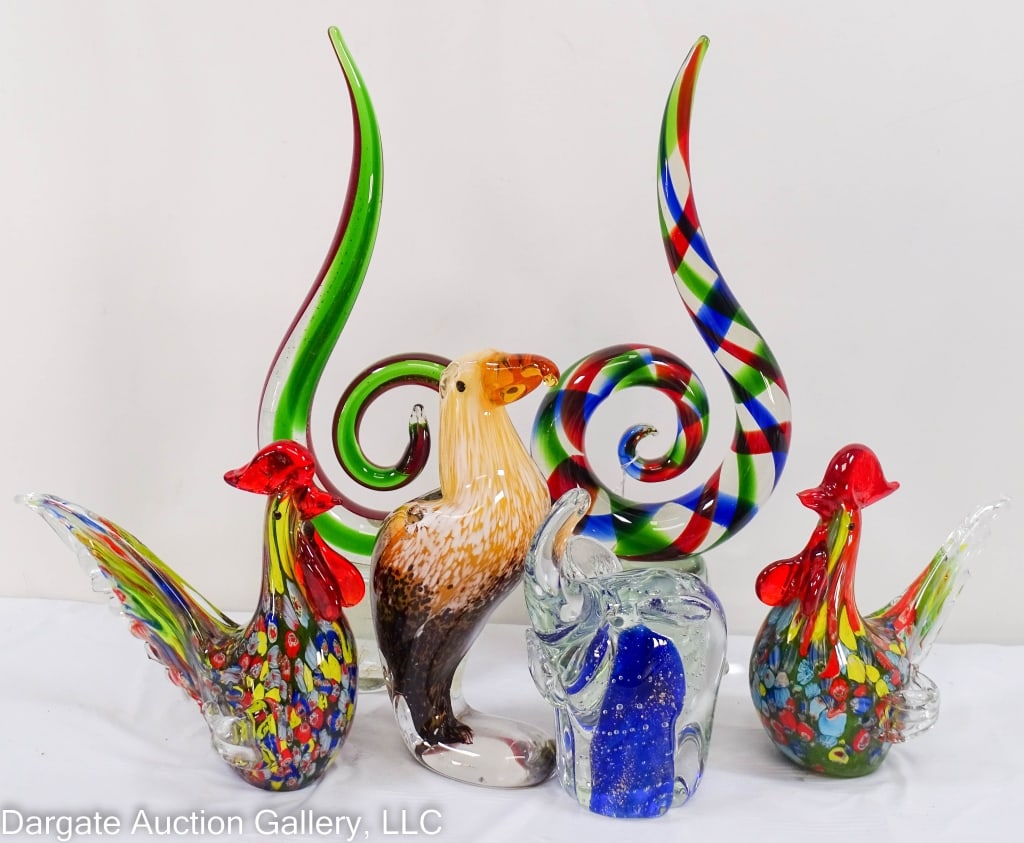 6 MURANO GLASS ROOSTERS AND ELEPHANT SCULPTURE: 6 Murano art glass figurines. Pair of sculptures on a clear glass base. Red, green & blue with one having gold flecks. Pair millefiori glass cane roosters. Elephant with controlled bubbles. Multicolor