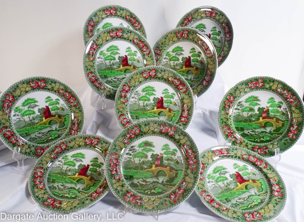 10 COPELAND SPODES TOWER POLYCHROME DINNER PLATES: 10 Copeland Spode's Tower green polychrome dinner plates. Marked [Copeland Spode's Tower England]. / Measures: 10.5" D / Provenance: From the descendants of Lollie Oliver, Pittsburgh, PA / Condition: