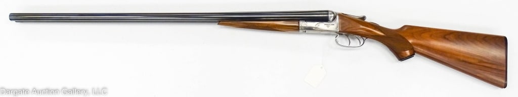 FOX STERLINGWORTH 12G SIDE BY SIDE SHOTGUN: Fox double barrel shotgun dating from 1913. Box lock & double triggers, barrels no marked, so probably full/mod chokes. Gun appears to have been restocked at some point, metal with what appears to be 