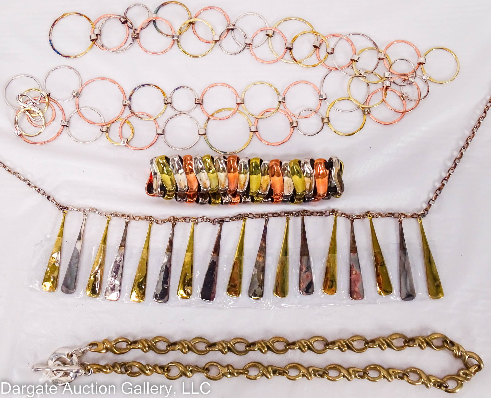 4pcs RLM STUDIO STERLING COPPER BRASS JEWELRY: Robert Lee Morris Studio Sterling, copper and brass jewelry in RLM Studio Box - Includes: Stretch bracelet with alternating bars or copper, sterling and brass [BRASS][COPPER][RLM STUDIO 925 CHINA] 2.5