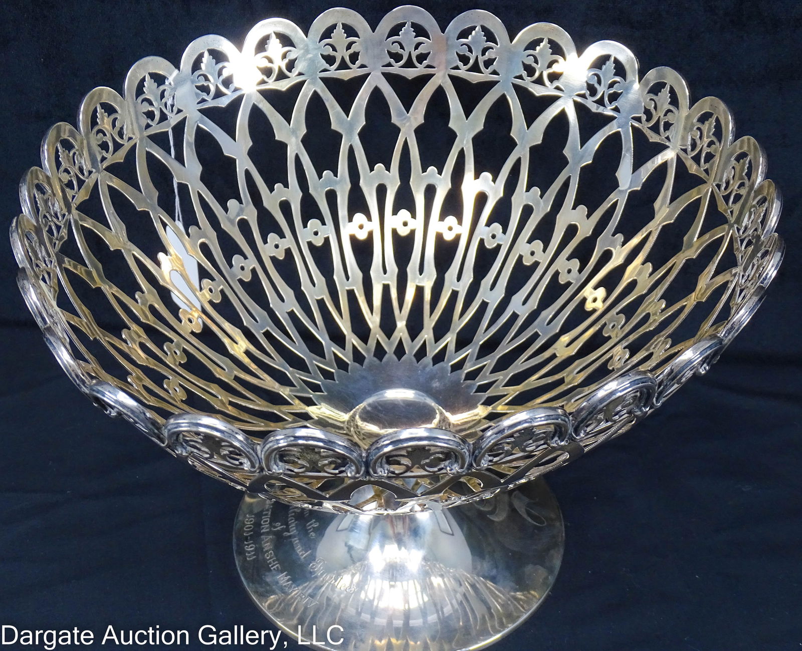 FRANK SMITH STERLING RETICULATED CENTERPIECE BOWL: A large reticulated Sterling bowl by the Frank W Smith Silver Co from Gardner, Massachusetts, marked with their hallmark, Sterling and 2714; Monogrammed on the Base “S”, from the Ladies Au