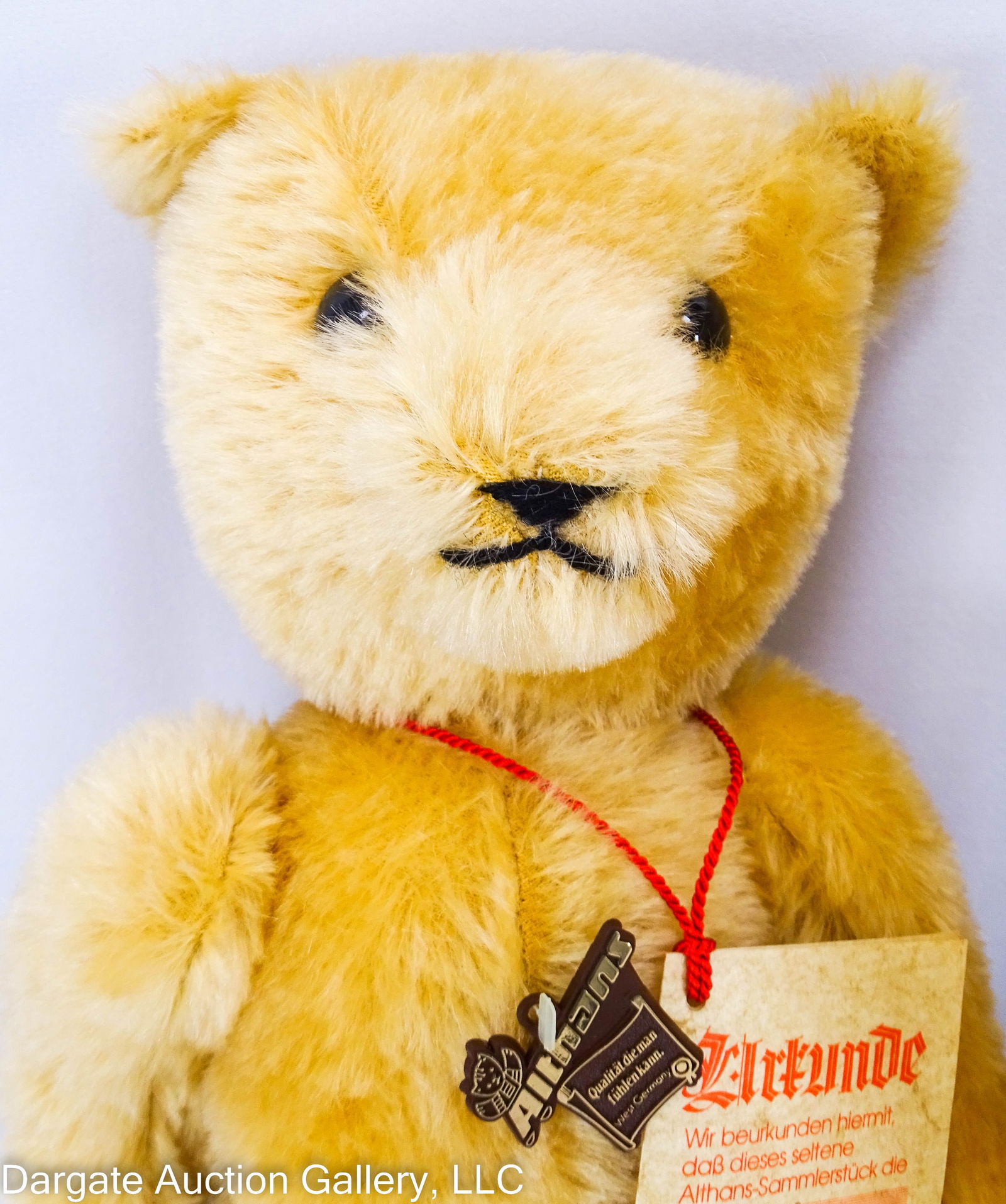 HAND SIGNED EDITION STEIFF TEDDY BEAR (1 of 6)