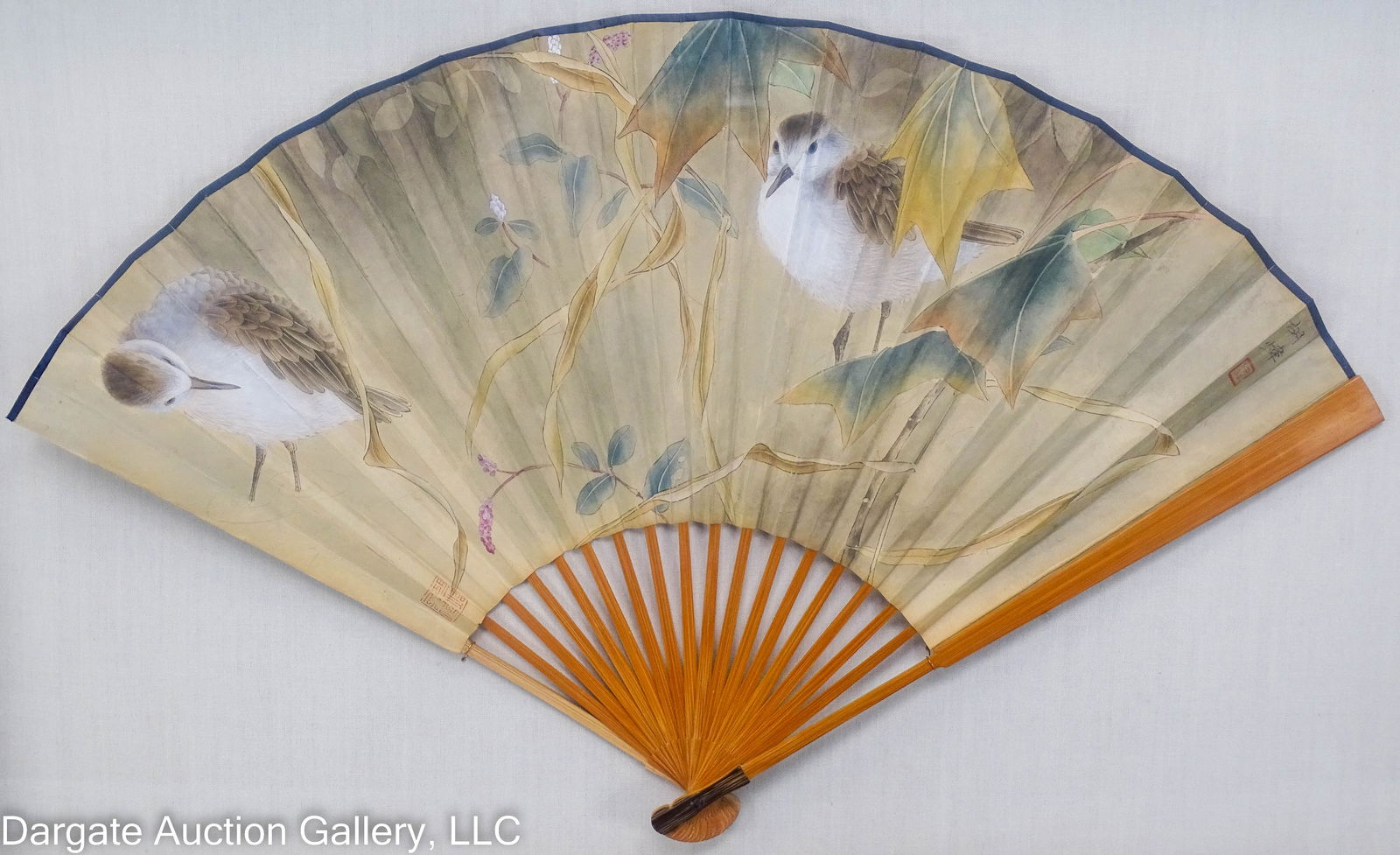 HU WEI / DAVID HU IDLE WALKING HAND PAINTED FAN (1 of 8)