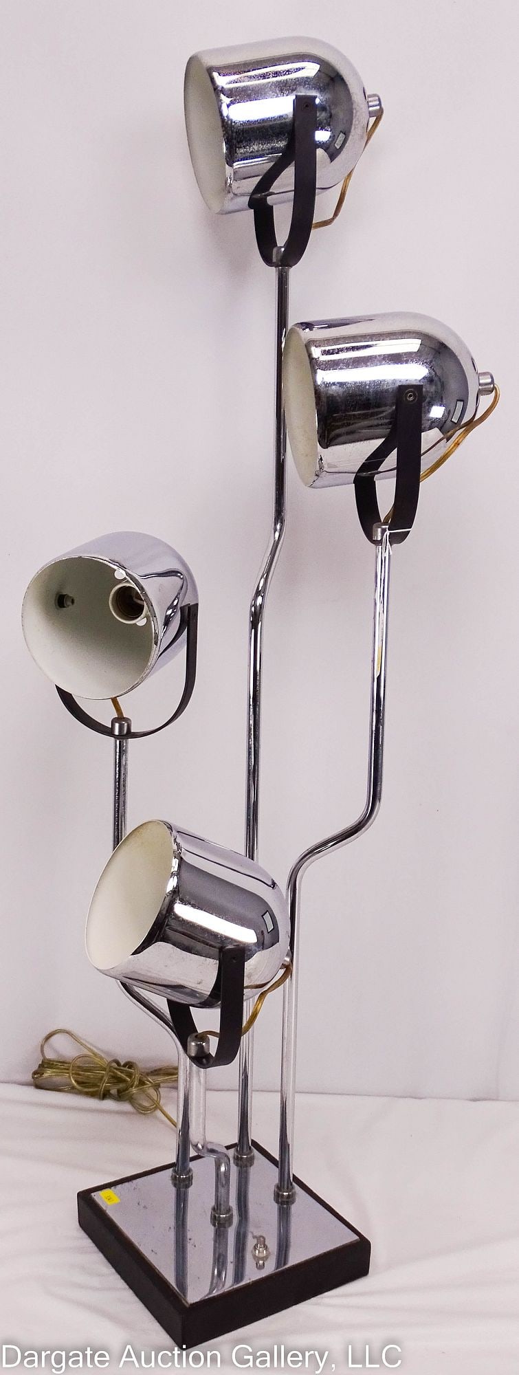 GOFFREDO REGGIANI CHROME TABLE LAMP (1 of 8)