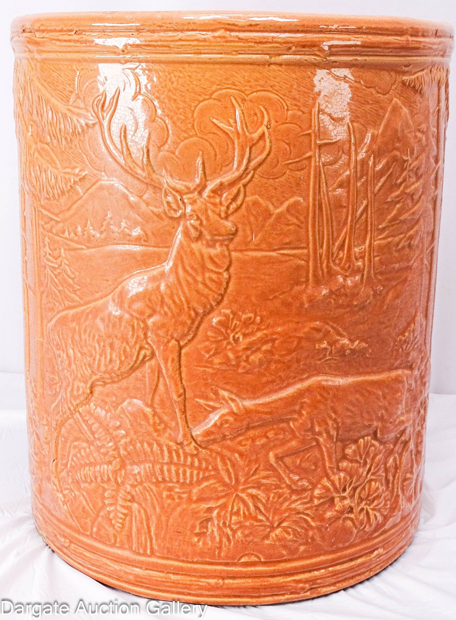 ROBSINSON RANSBOTTOM STAG IN FOREST SAND JAR (1 of 8)
