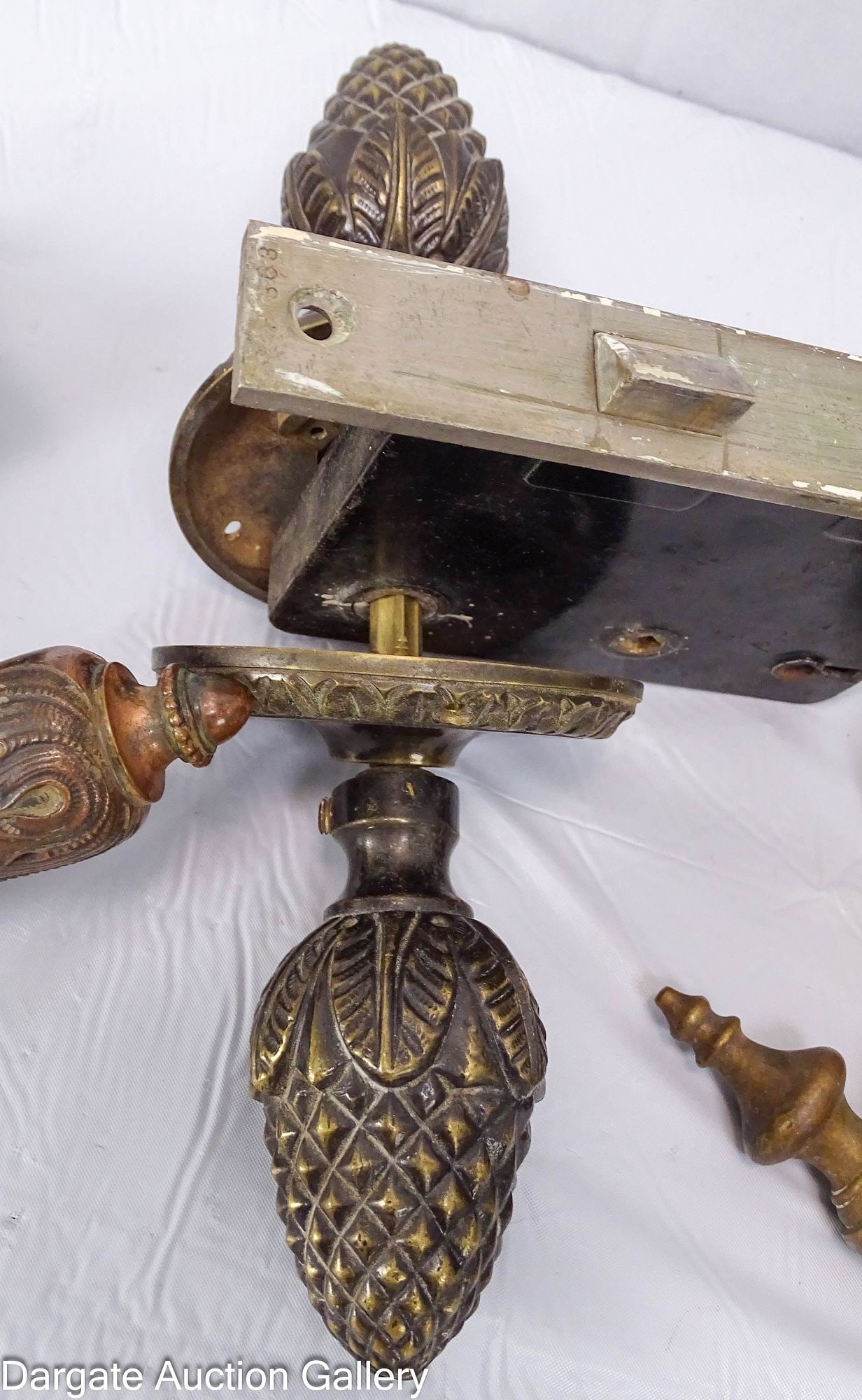 (5) ASSORTED BRASS LOCK SETS AND PULLS - 3