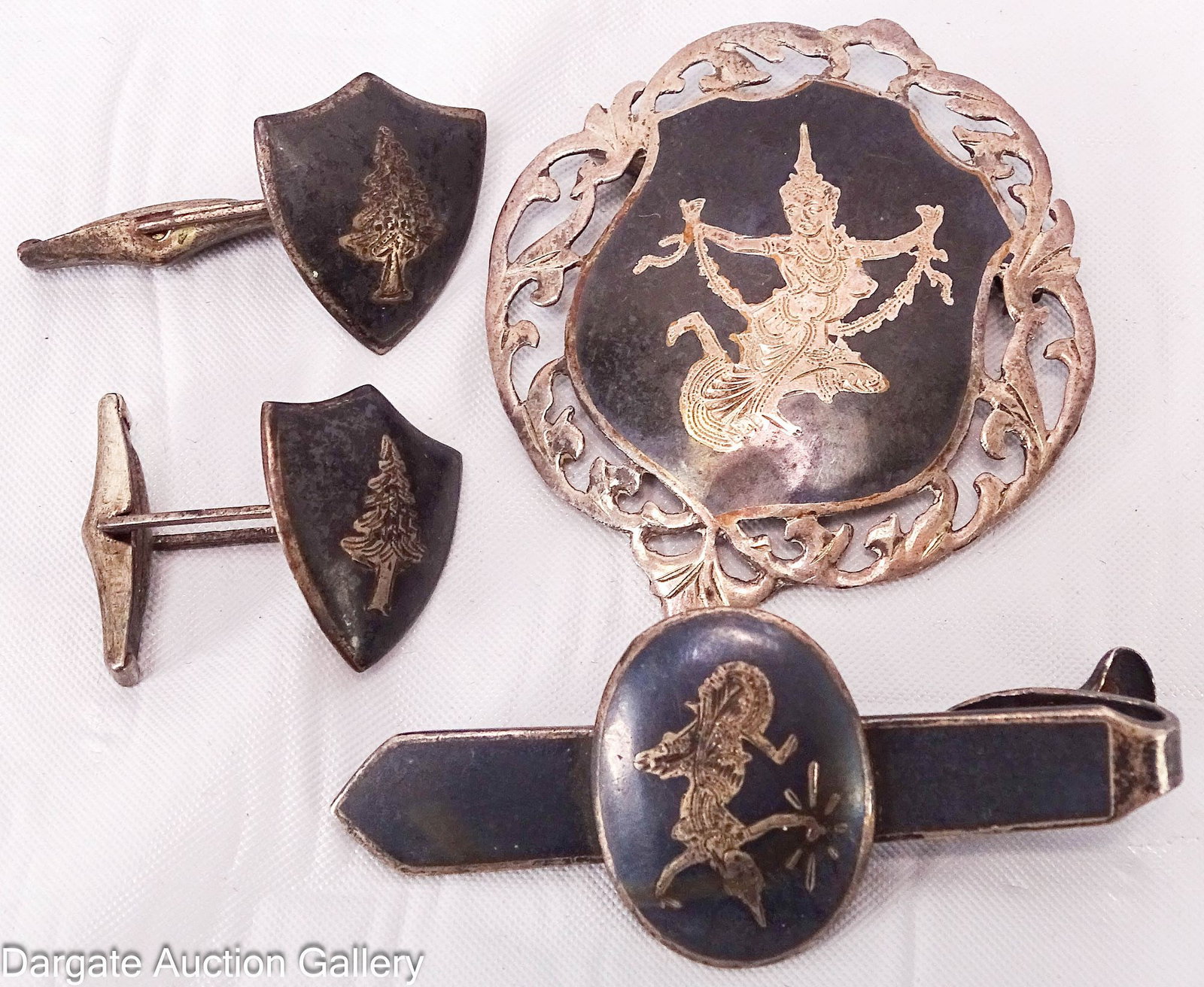 4pc SIAM STERLING LOT: Includes a pair of cufflinks, a tie clip and a pin/brooch // Total Gross Weight - 29.0g