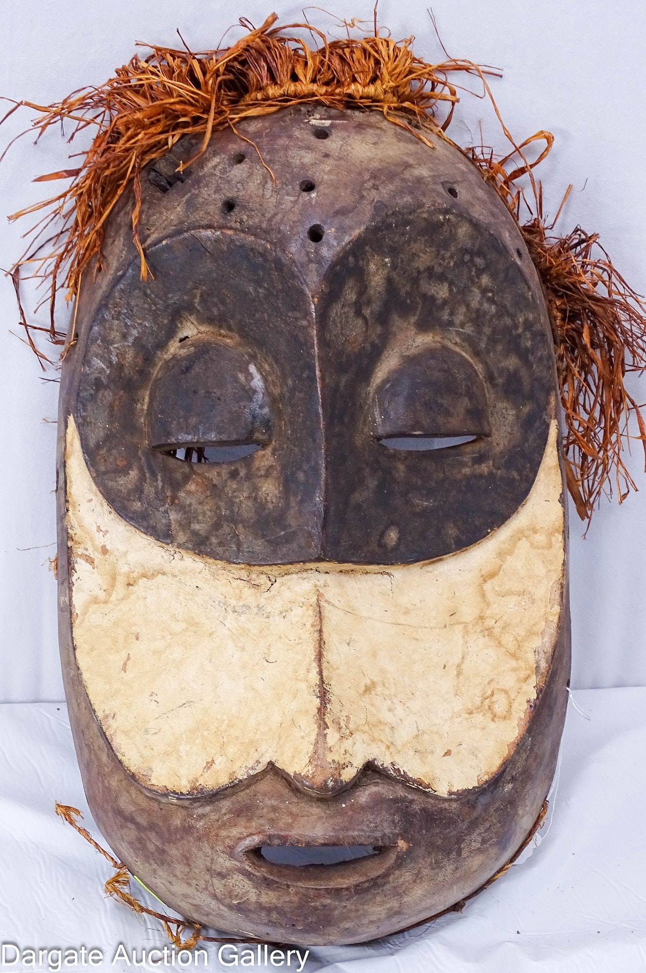 AFRICAN WOODEN MASK DEMOCRATIC REPUBLIC OF THE CONGO (1 of 4)