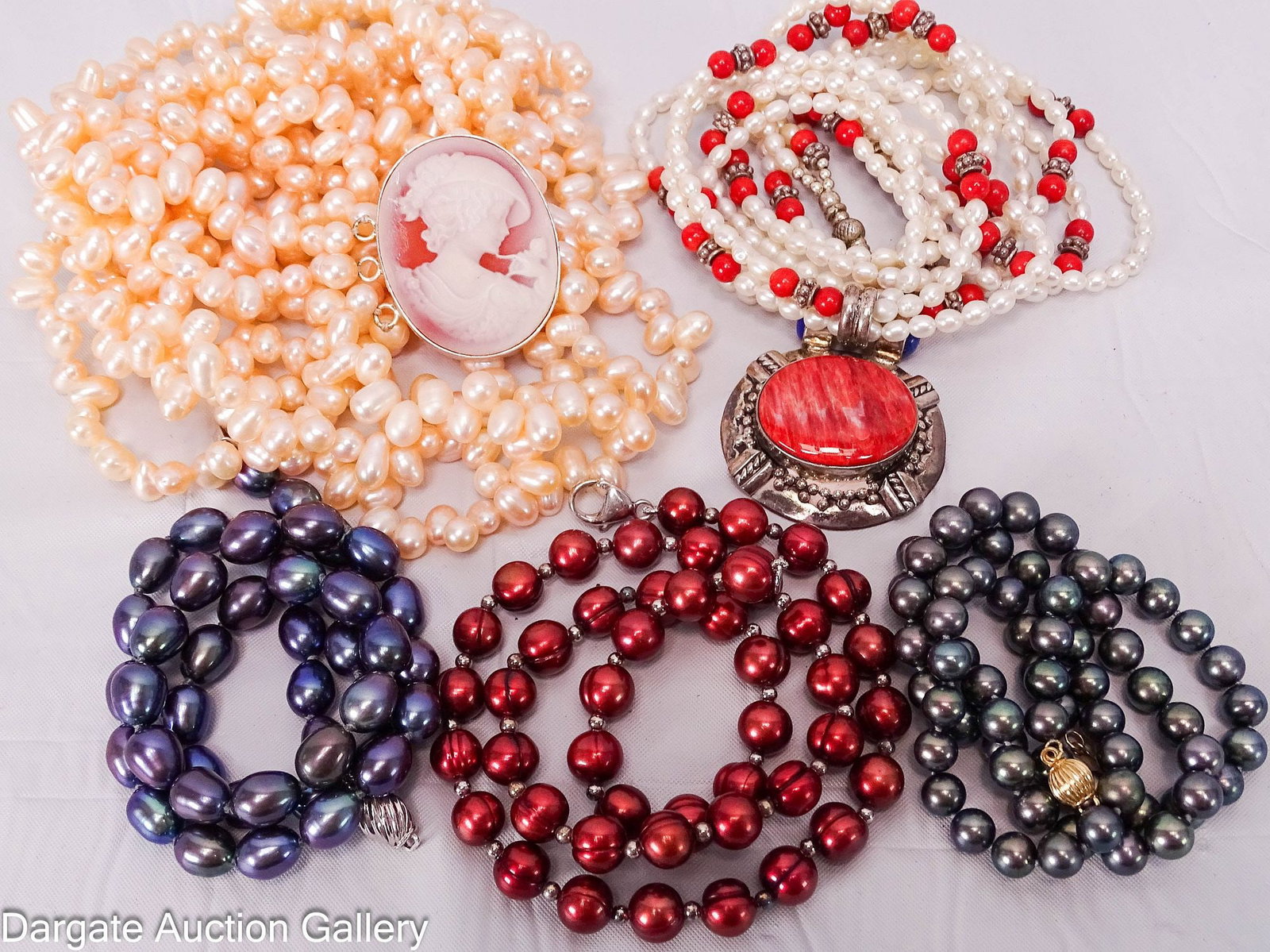 (5) PEARL NECKALCES 14K GOLD AND STERLING: Includes: Honora red pearl necklace with sterling beads and lobser claw clasp, 18"L [925] Honora Tahitian pearl necklace with 14k yellow gold clasp, 18"L [14k] Honora Tahitian pearl