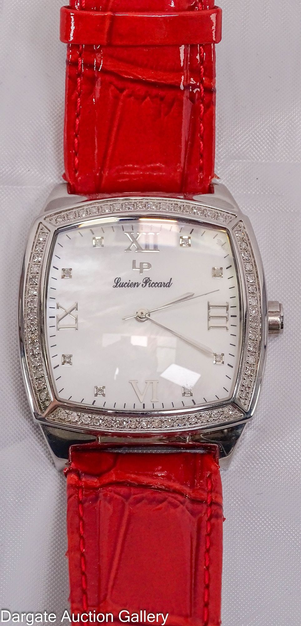 LUCIEN PICCARD LADIES WRISTWATCH (1 of 6)