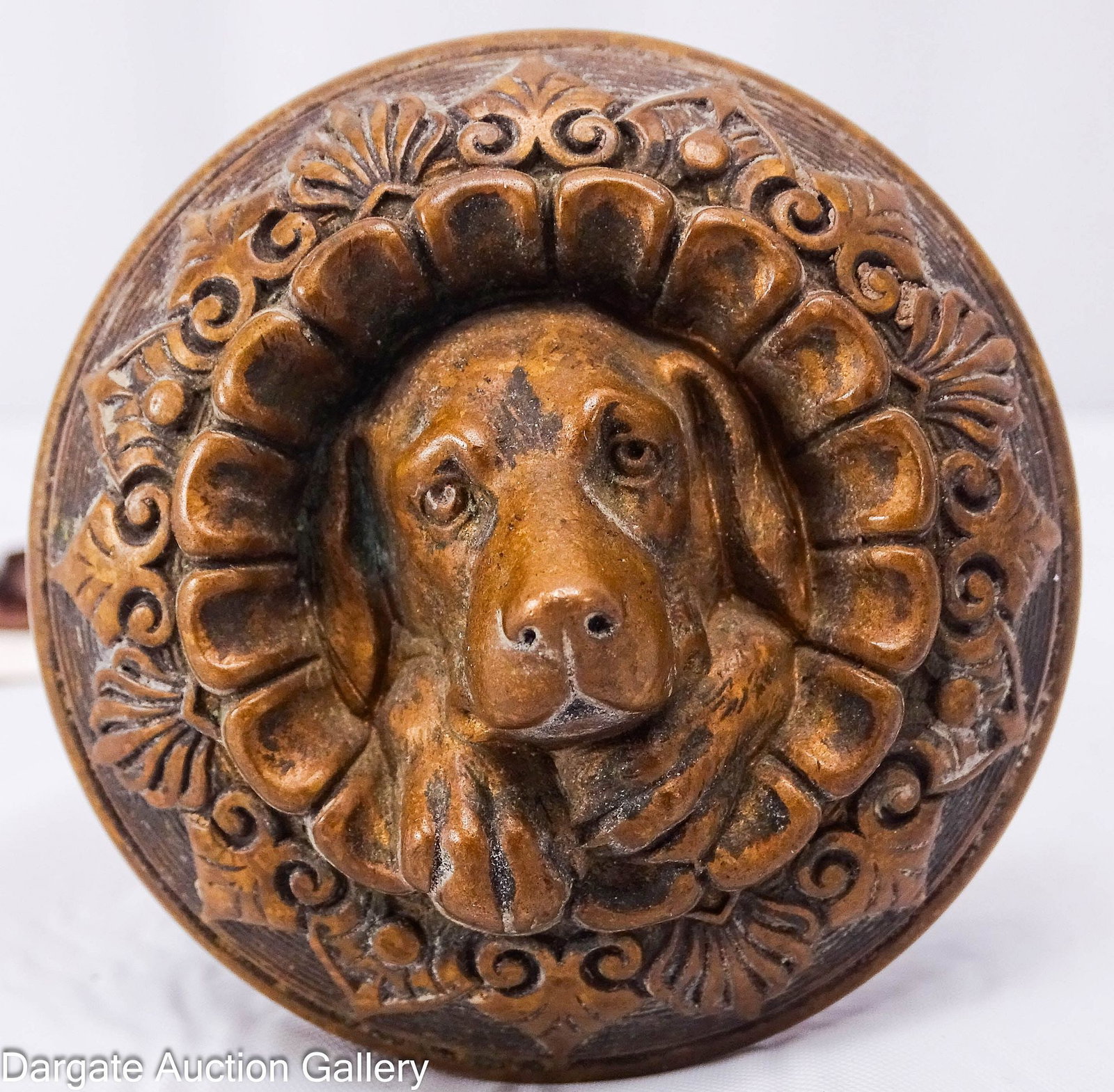 RUSSELL & ERWIN DOGGY DOG BRASS VICTORIAN DOOR KNOB (1 of 6)