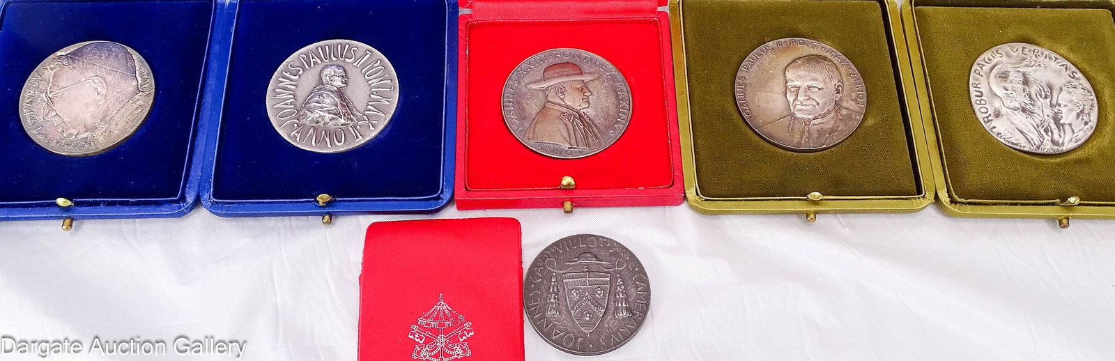 (6) VATICAN CITY .986 SILVER COMMEMORATIVE MEDALS (1 of 7)