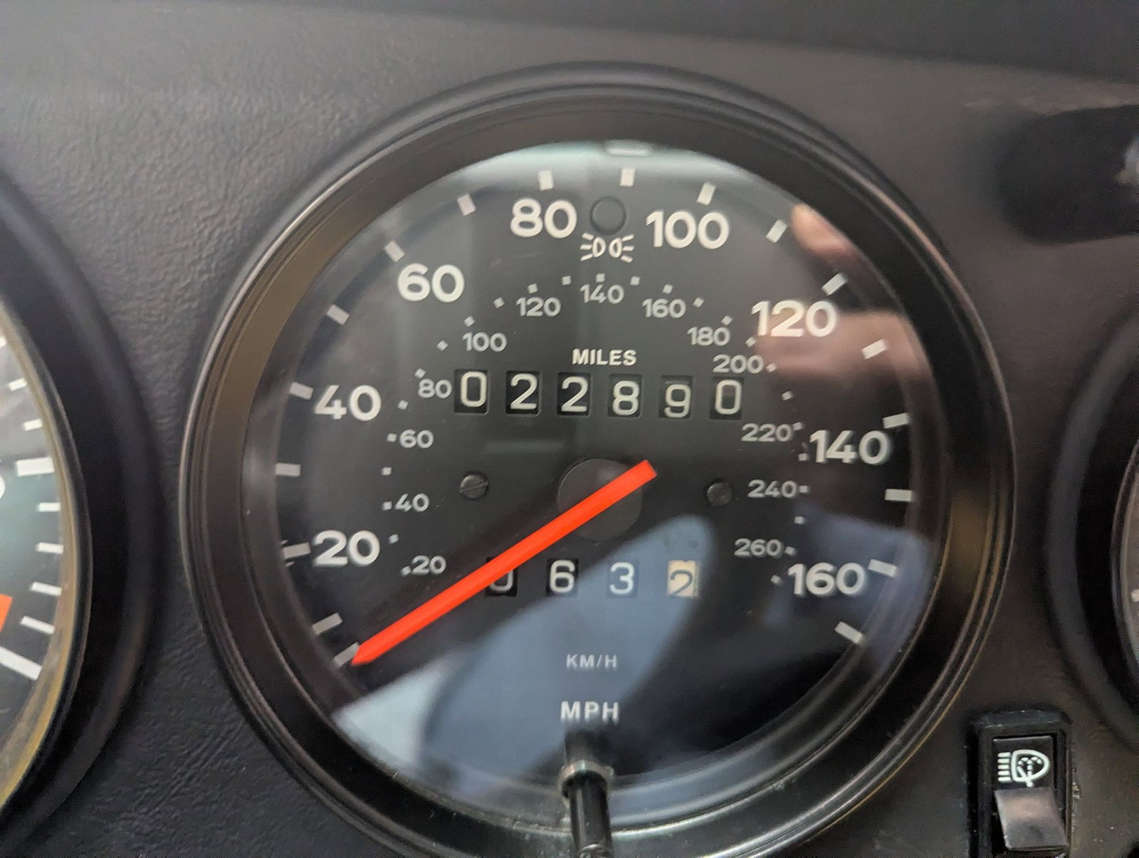 1987 PORSCHE 911 CARRERA SLANTNOSE 22k MILES - 2