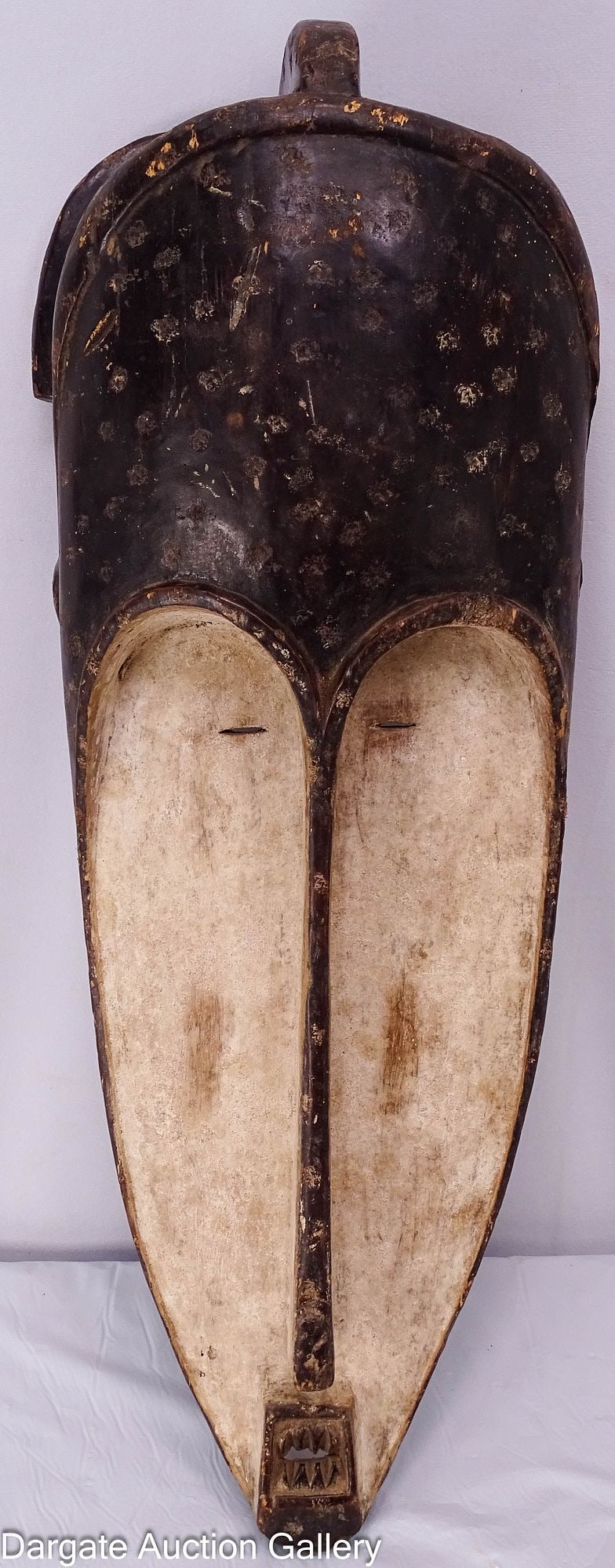 AFRICAN FANG NGIL MASK: (1 of 4)